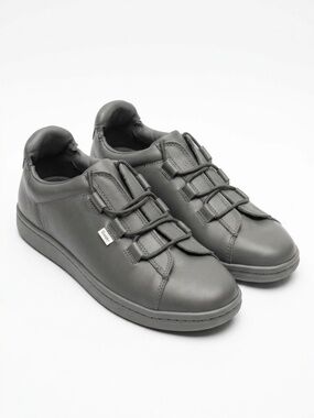 Goats Low Top Womens Sneakers Lace Up Black Leather - size 6.5